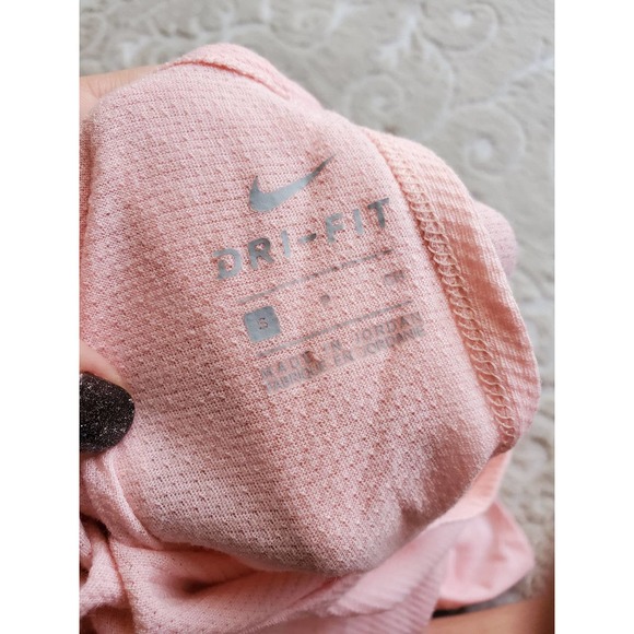 Nike dri-fit pink shirt - Picture 4 of 4